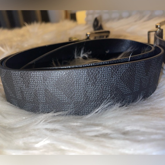 NWT MICHAEL KORS BELT BLACK MK PRINTED LOGO GOLD SIZE MEDIUM - Picture 10 of 17